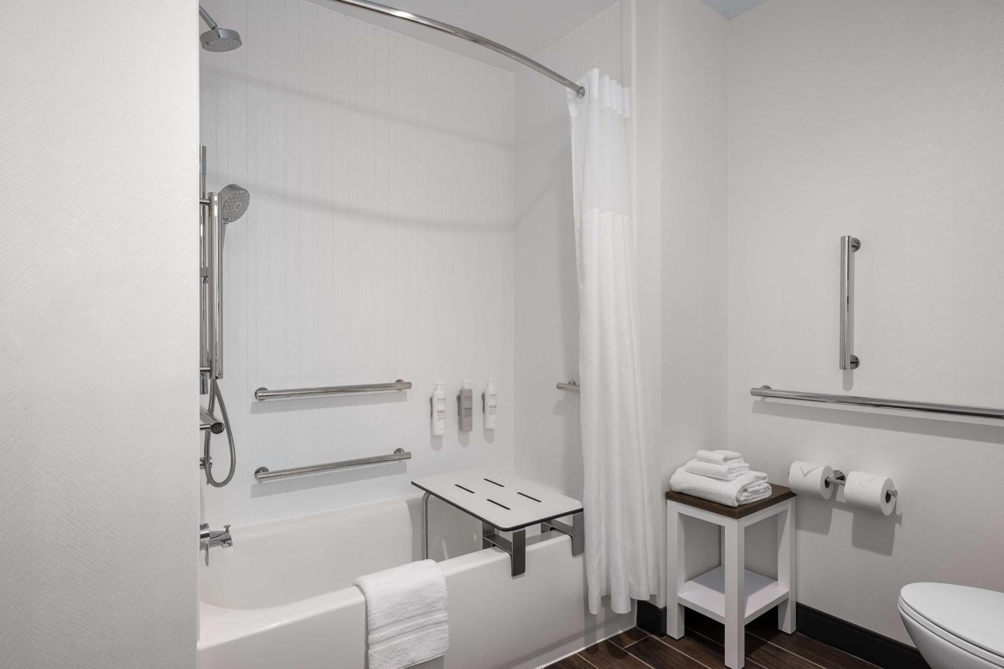 Hampton Inn & Suites By Hilton Pittsboro Kültér fotó