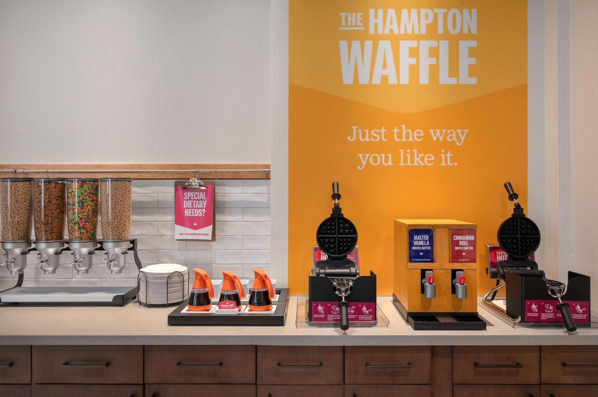 Hampton Inn & Suites By Hilton Pittsboro Kültér fotó